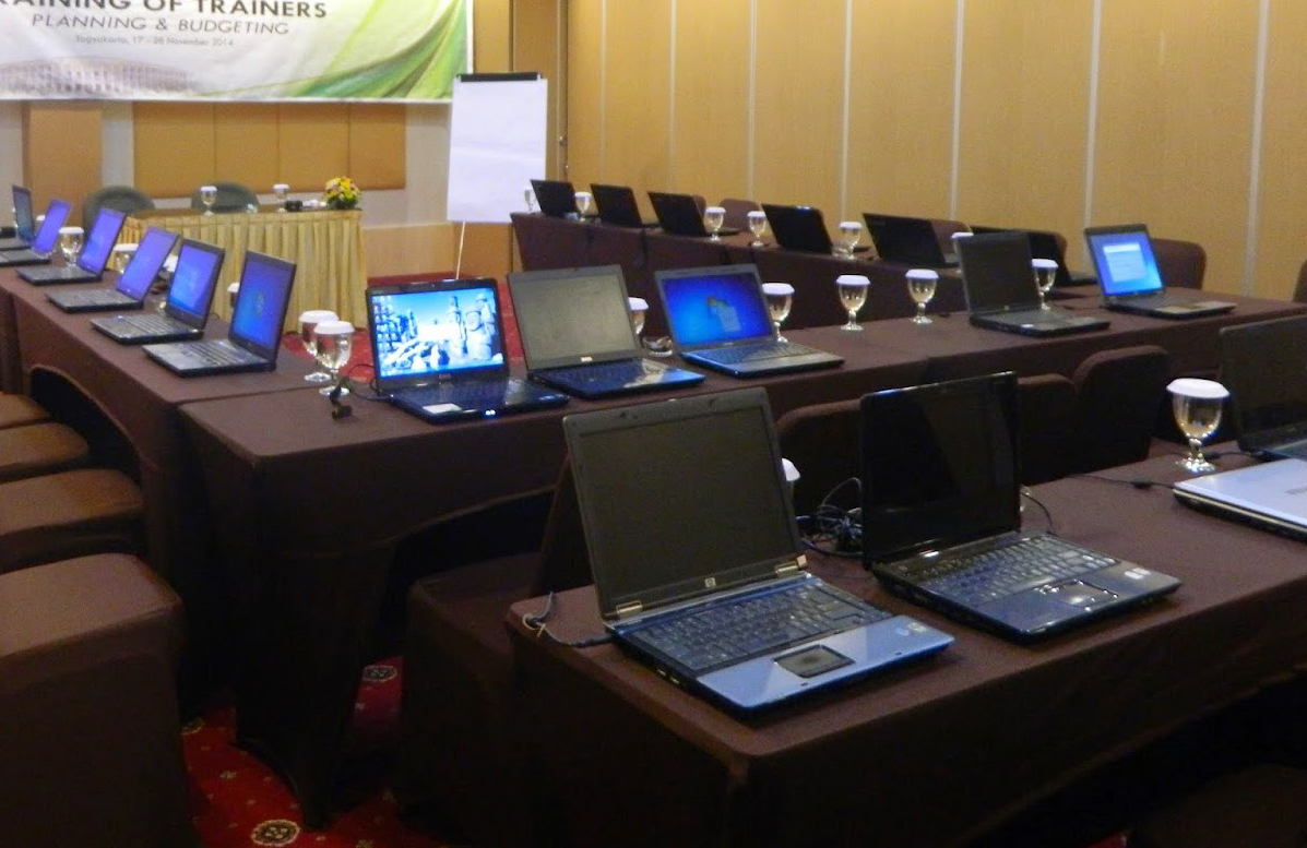 Rental Laptop Surabaya - Training Planning & Budgeting